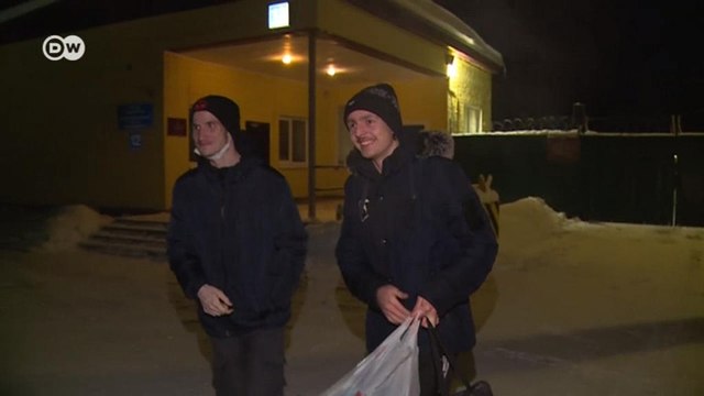 Во время несанкционированных акций протеста задерживали случайных прохожих, но сидеть пришлось и им (10.02.2021)