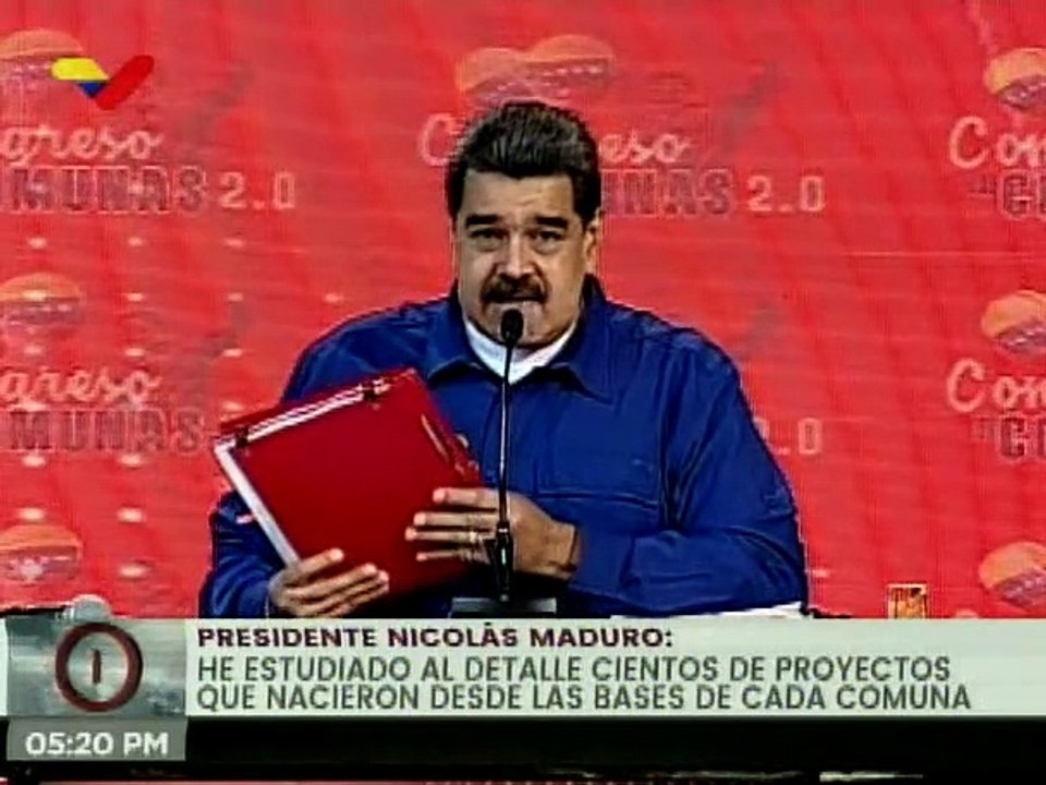 Jefe de Estado entrega a la AN Leyes del Parlamento Comunal y de las Ciudades Comunales