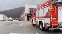 Monteforte Irpino (AV) - Vento spazza via copertura centro commerciale (10.02.21)