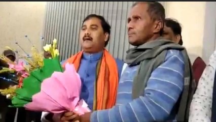 Bihar: New minister loses cool after reaching office