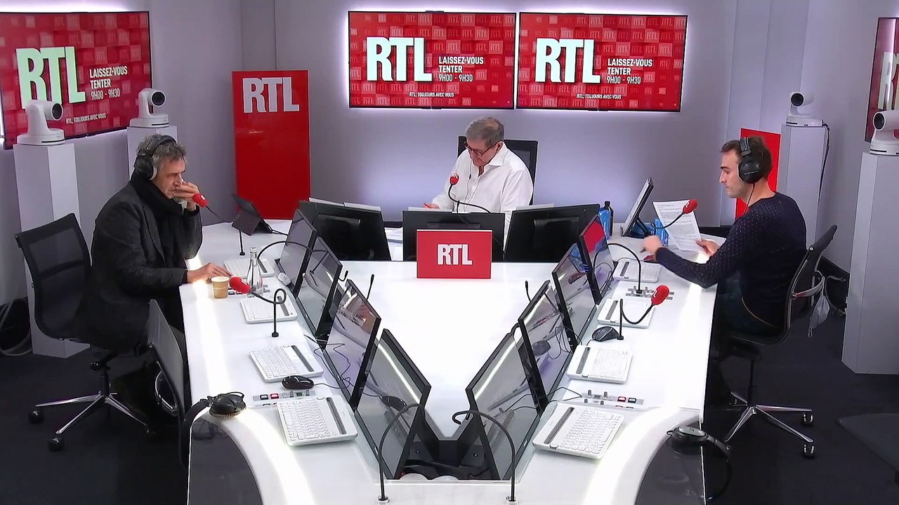 Julien Clerc est l'invité exceptionnel de Steve...