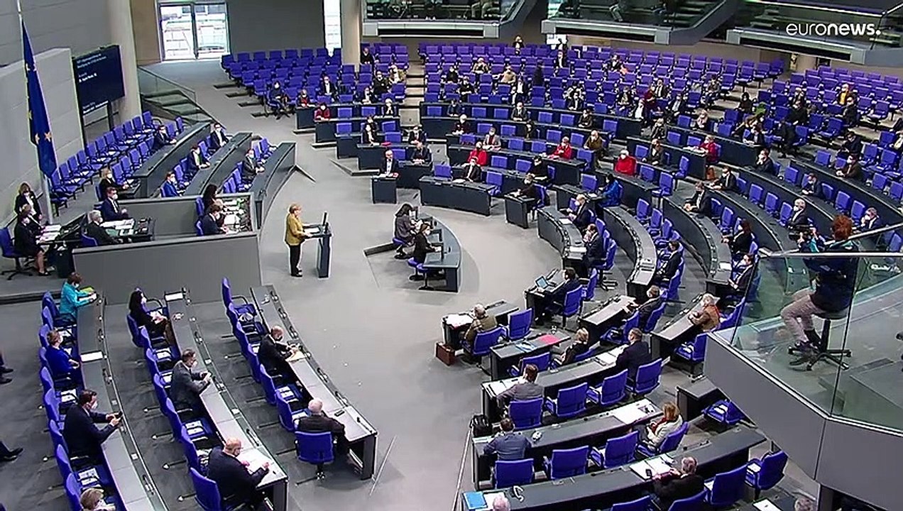 Merkel: „Kein milderes Mittel als Kontaktbeschränkungen“