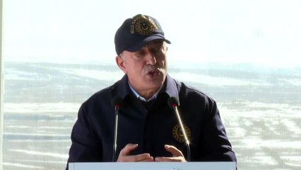 Bakan Akar: ''Sığınaklarını başlarına yıktık''