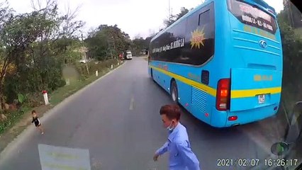Bus Stops to Pick up Wandering Baby
