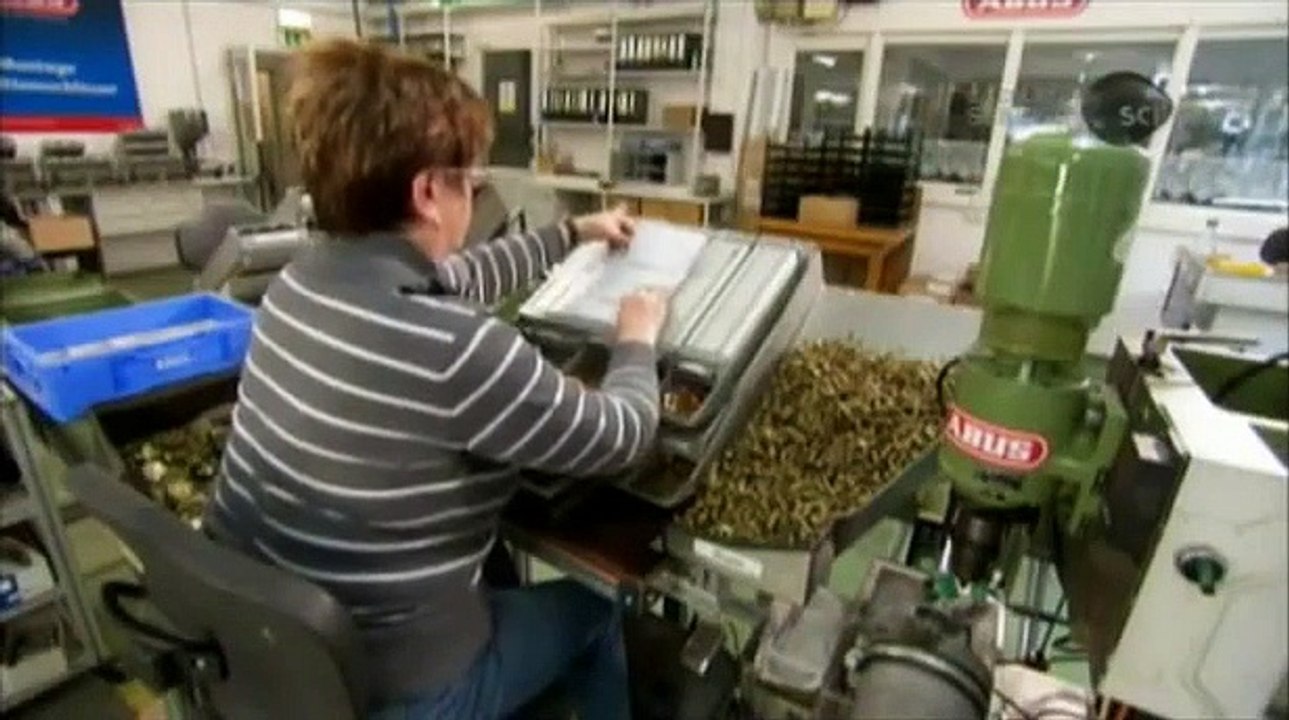How Its Made - 1010 Lever Locks
