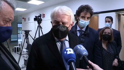 Felipe González ironiza sobre Iglesias al pedir que siga metiendo "la pata"