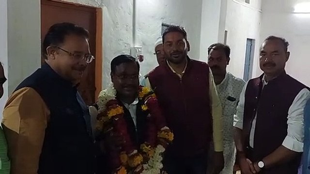 शाजापुर पहुंचे पूर्व मंत्री कमलेश्वर पटेल, कांग्रेस कार्यकर्ताओं ने स्वागत किया