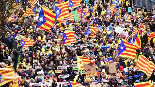 SEPARATISTAS PROMETEN INDEPENDENCIA EN CATALUÑA PERO SU FUTURO DEPENDE DE LA FINANCIACIÓN QUE APORTA EL ESTADO
