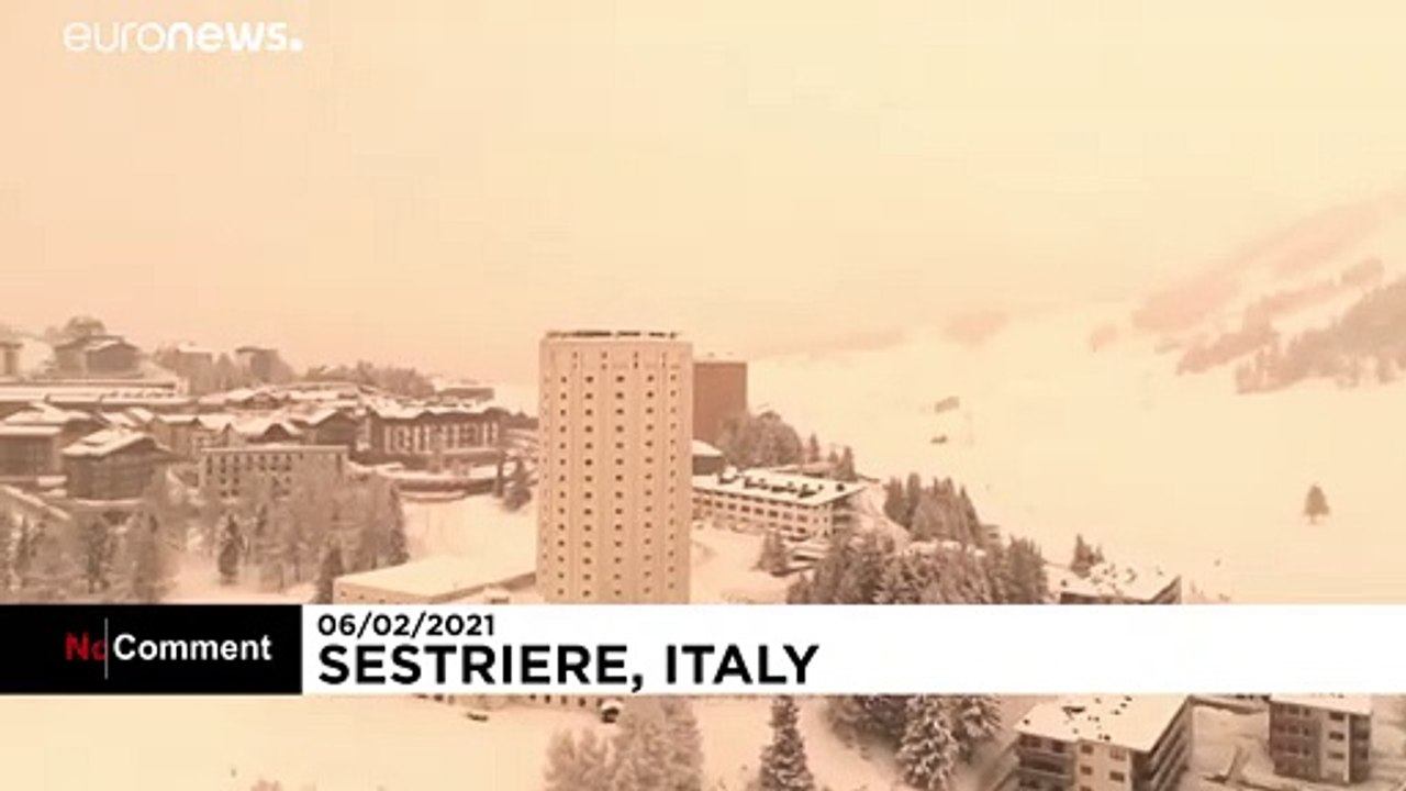 Sahara-Sand färbt Pisten rot