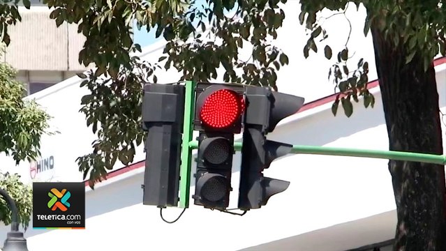 tn7-agilizan-reparacion-de-averias-en-semafors-con-nuevo-sistema-110221
