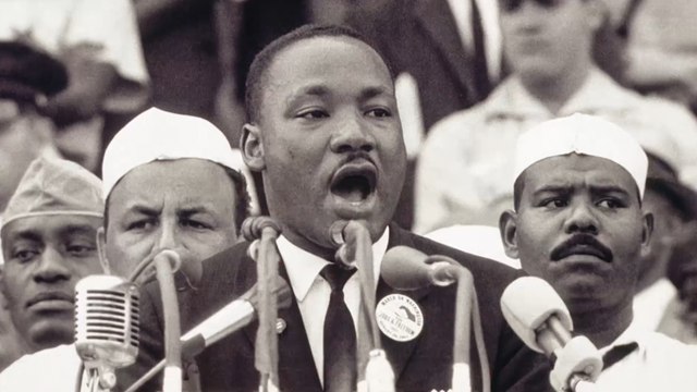 المرصد- نضال الأميركيين الأفارقة في ذاكرة الصحافة.. من لوثر كينغ إلى حياة السود مهمة