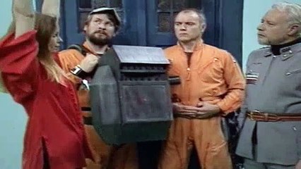Doctor Who S18E18 Warriors' Gate Pt 2 - (1963)