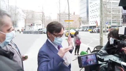 ERC trata de cerrar un gobierno independentistas mientras Illa insiste en ir a la investidura