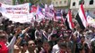 يمنيون في شوارع تعز إحياء لذكرى "ثورة 11 فبراير"