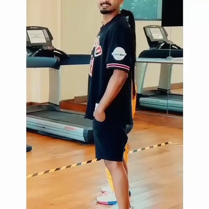 श्रेयस अय्यर ने शेयर किया भाभी धनश्री के साथ डांस वीडियो, वायरल होने के बाद यूजर्स ने चहल को किया ट्रोल