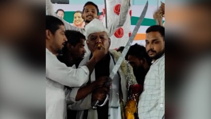 Swords Flaunted In Birthday Party Of Congress Leader At Buldhana