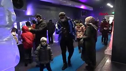 Erzurum'da 'buz heykel' sergisini 15 bin kişi gezdi