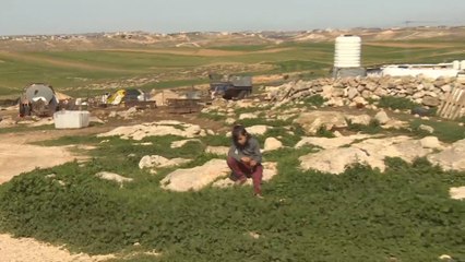 بما فيها مركز صحي.. الاحتلال يقرر هدم 12 مبنى بقرية زنوتا جنوب الخليل