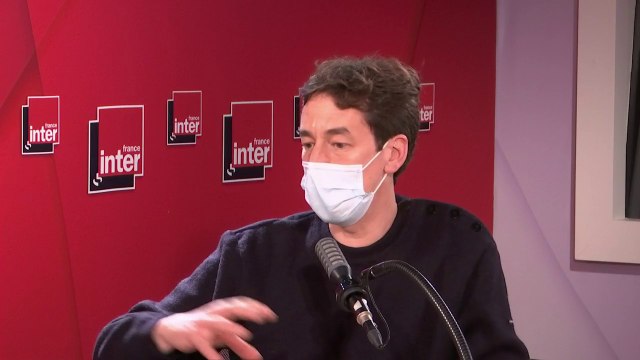 Laurent Tillon : Il y a, avec mon arbre, une affection profonde à mi-chemin entre l'amitié et l'amour, une forme d'amitié qui n'est pas la même que celle que je peux avoir avec mes congénères. Quand je suis en forêt, le temps s'arrête.