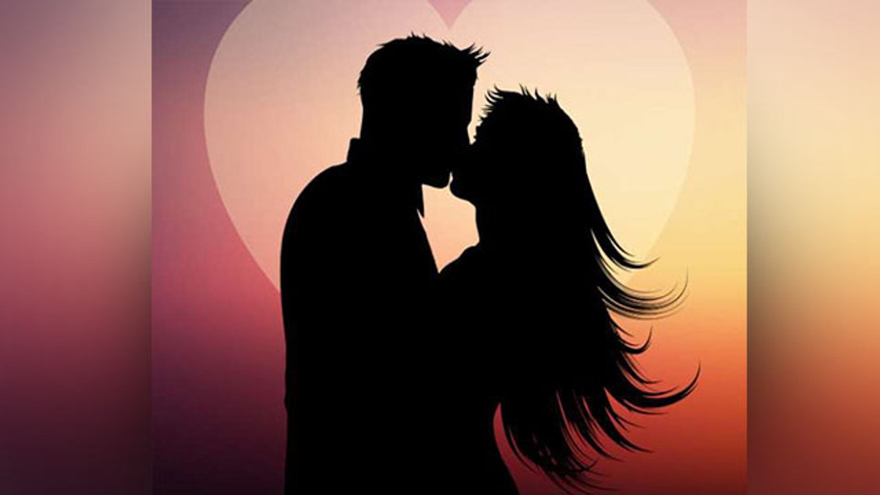 Happy Kiss Day 2021: Kiss Day Wishes, Images, M...