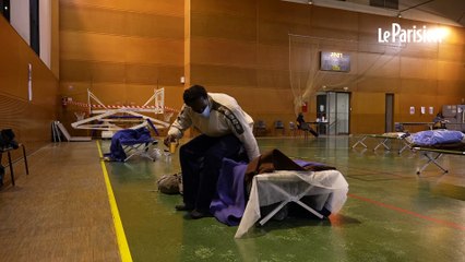 Grand froid : un gymnase comme abri  «pour dormir et travailler un peu»