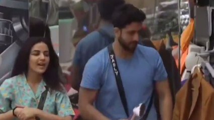 Bigg Boss 14; Jasmin Bhasin और Aly Goni आखरी बार रेडी हुए Weekend के Vaar | FilmiBeat