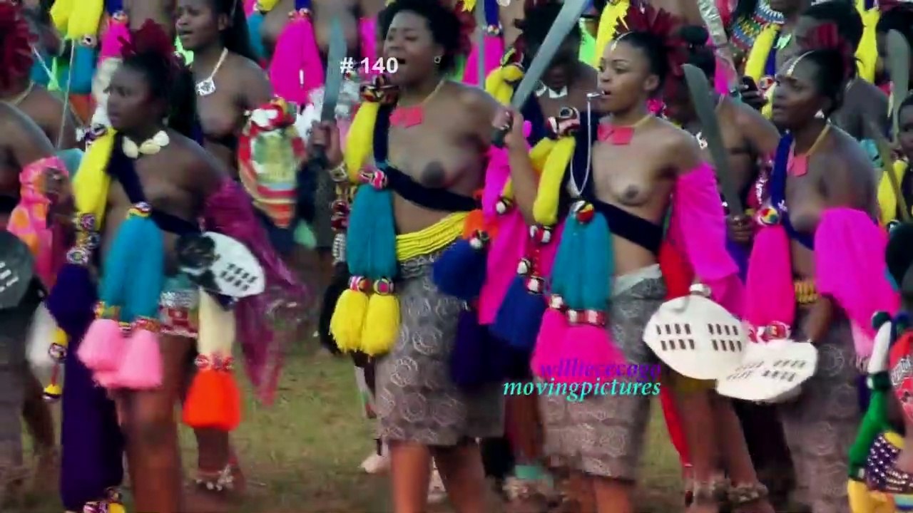 Reed Dance Ceremony _2015 _Princesses _Pink Group _(vid-140_720p_30sec)
