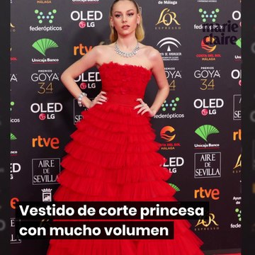 Los mejores 'looks' de alfombra roja de Ester Expósito