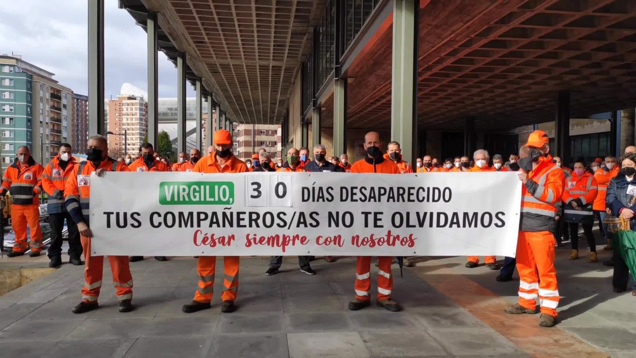Trabajadores de carreteras rinden homenaje a los dos fallecidos en enero