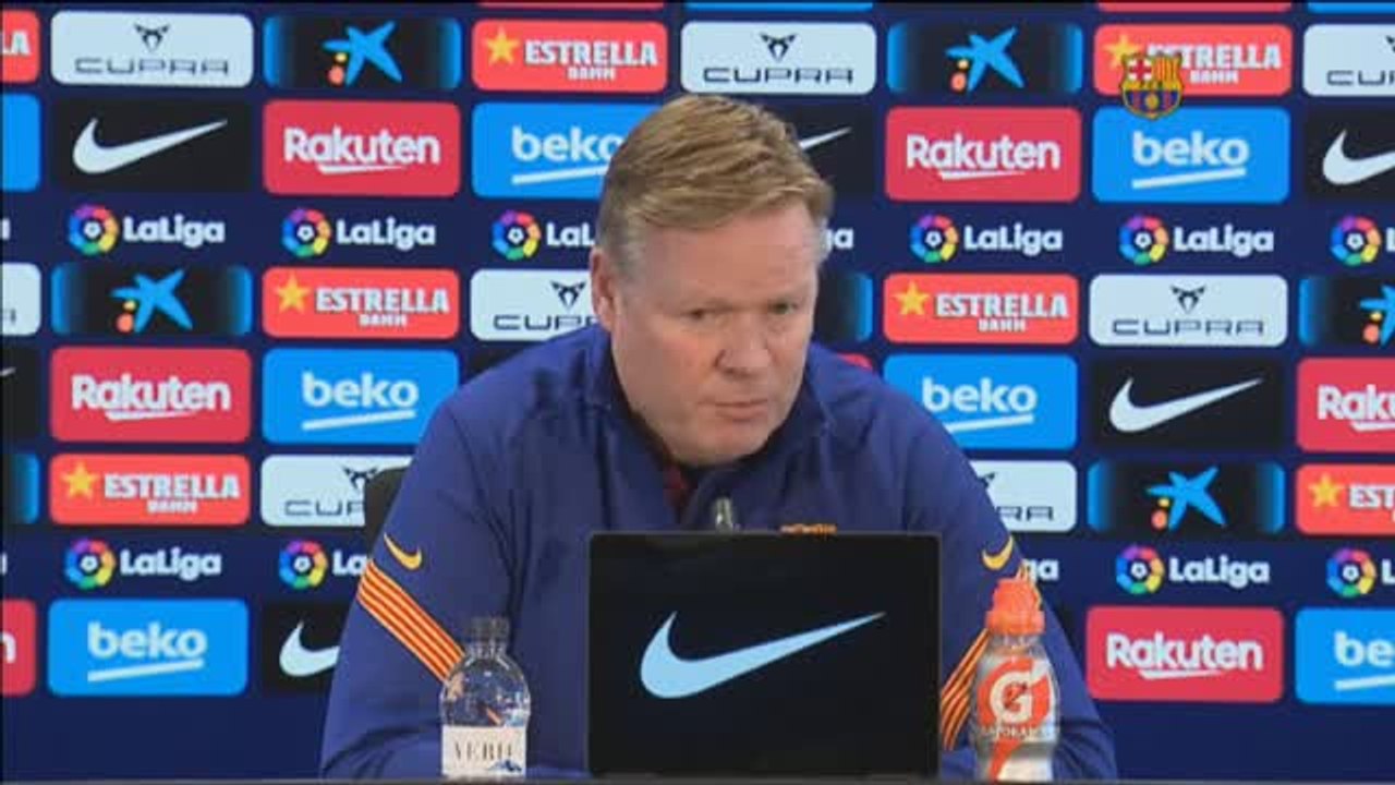 Koeman sobre la sanción a Piqué: "Hay que tener cuidado porque con poco te pueden hacer un problema"
