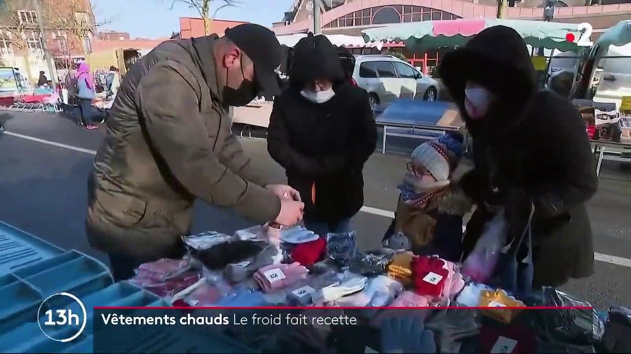 Vague de froid : les vendeurs de vêtements chauds ont la cote