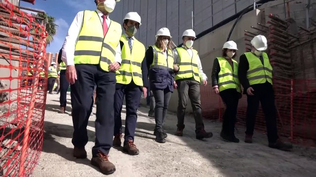 Bendodo anuncia una estrategia de vacunación masiva para Andalucía