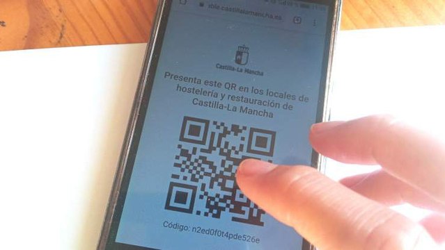 Reabre la hostelería en Castilla-La Mancha: así funciona el código QR que controlará los brotes de coronavirus