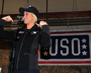 Kellie Pickler Has Been Named a USO Global Ambassador