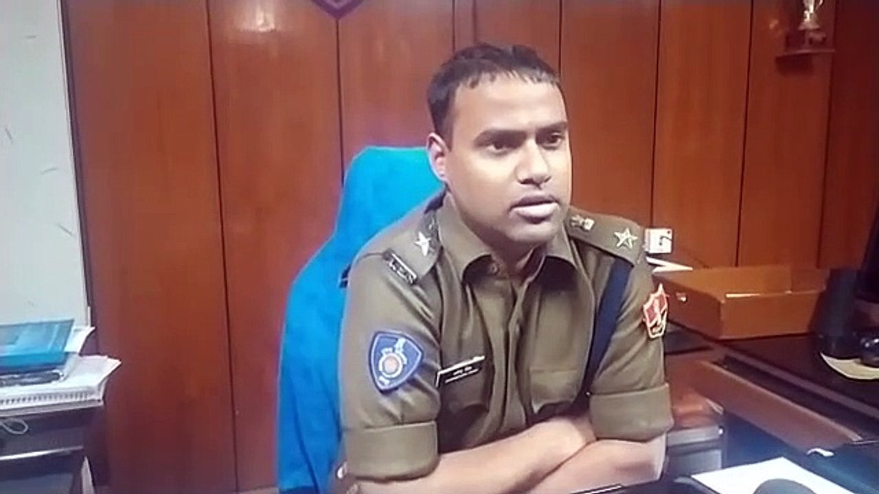 दस हजार रुपए ऑनलाइन एडवांस जमा कराने पर मिलती प...