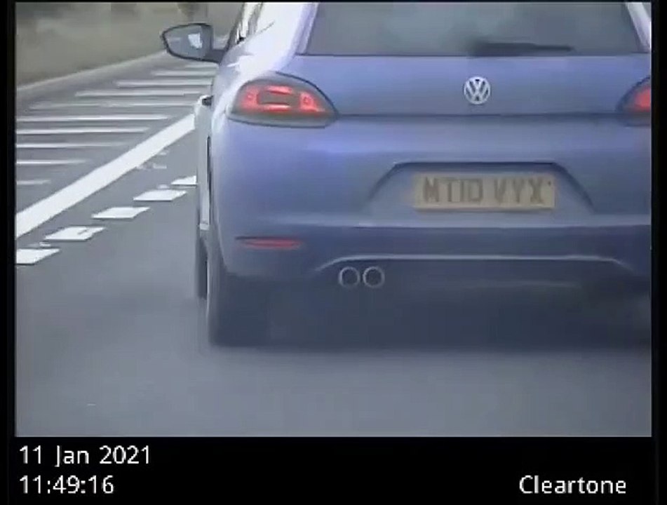 Police pursuit on M18