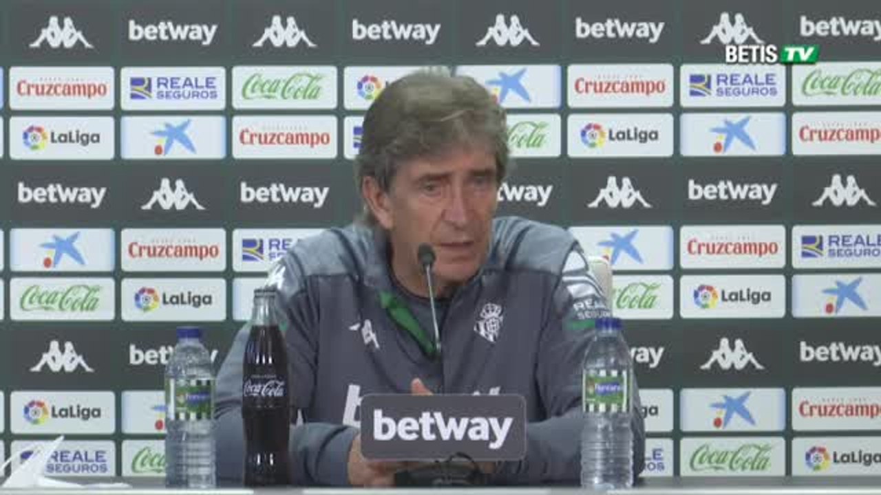 Pellegrini advierte que el partido ante el Villarreal es "de seis puntos"