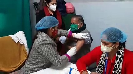शासन के आदेश पर हुआ कोरोना टीकाकरण अभियान