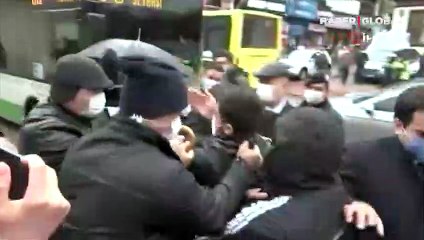 Bursa'da izinsiz gösteriye müdahale! 8 kişi gözaltına alındı