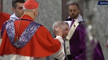 Papa Francesco: la polvere che distrugge le relazioni di vita
