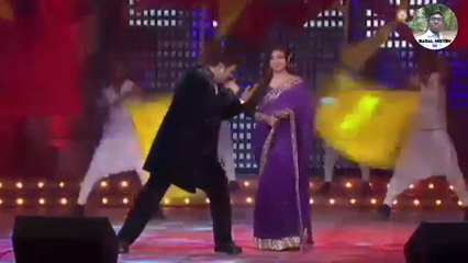 Kumar sanu & alka yagnik together romantic stage performance 2021