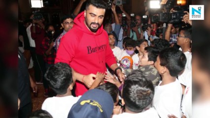 Arjun Kapoor lends help to 100 couple’s affected with cance