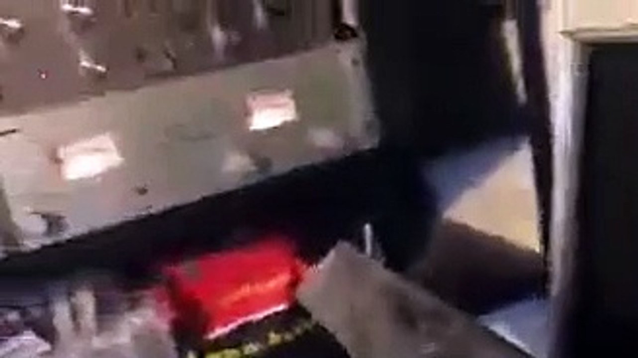 Giradischi OMNITRONIC BD1520 trazione a cinghia Prova mixer rotati giradito schivomnitronic a cinghia amplificatore artigianale didattico a mosfet _MOV_mp4_mp4