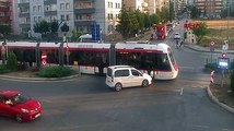 Samsun'da tramvay kazaları kamerada