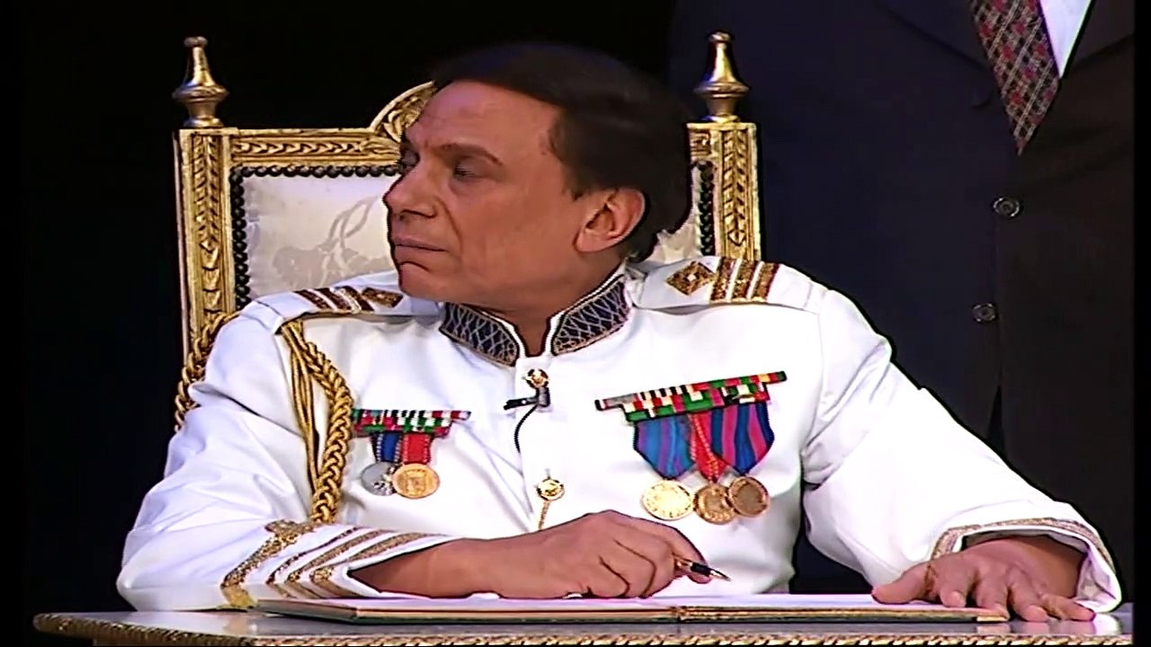 عاوزين نشتغل خروج الزعيم عن النص وضحك هستيري من مصطفي متولي