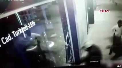 'La case de papel'den etkilendiler, 700 bin TL’lik soygun yaptılar!