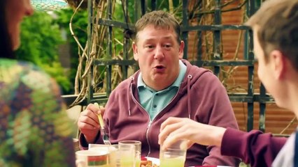 Home From Home - Se1 - Ep5