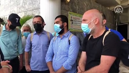 Tải video: Nijerya'da serbest bırakılan Türk gemicilerin tamamı Türkiye'nin Abuja Büyükelçiliğine ulaştı