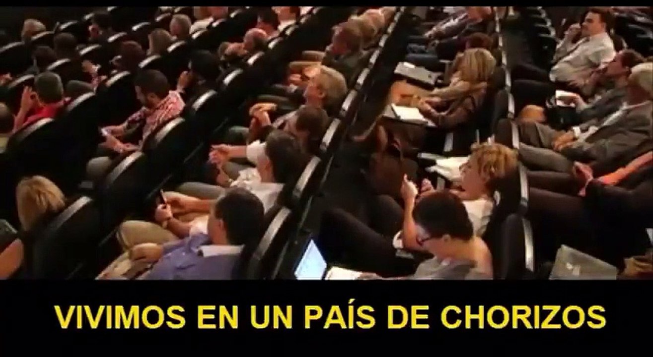 Cuando alguien critique a los que se van de España para no pagar unos impuestos abusivos, ponle este vídeo de Gay de Liébana en el que te cuenta lo que hacen los "chorizos" de los políticos con esos impuestos