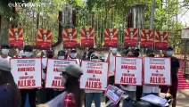 العسكريون في ميانمار يشددون القمع والتظاهرات تتواصل